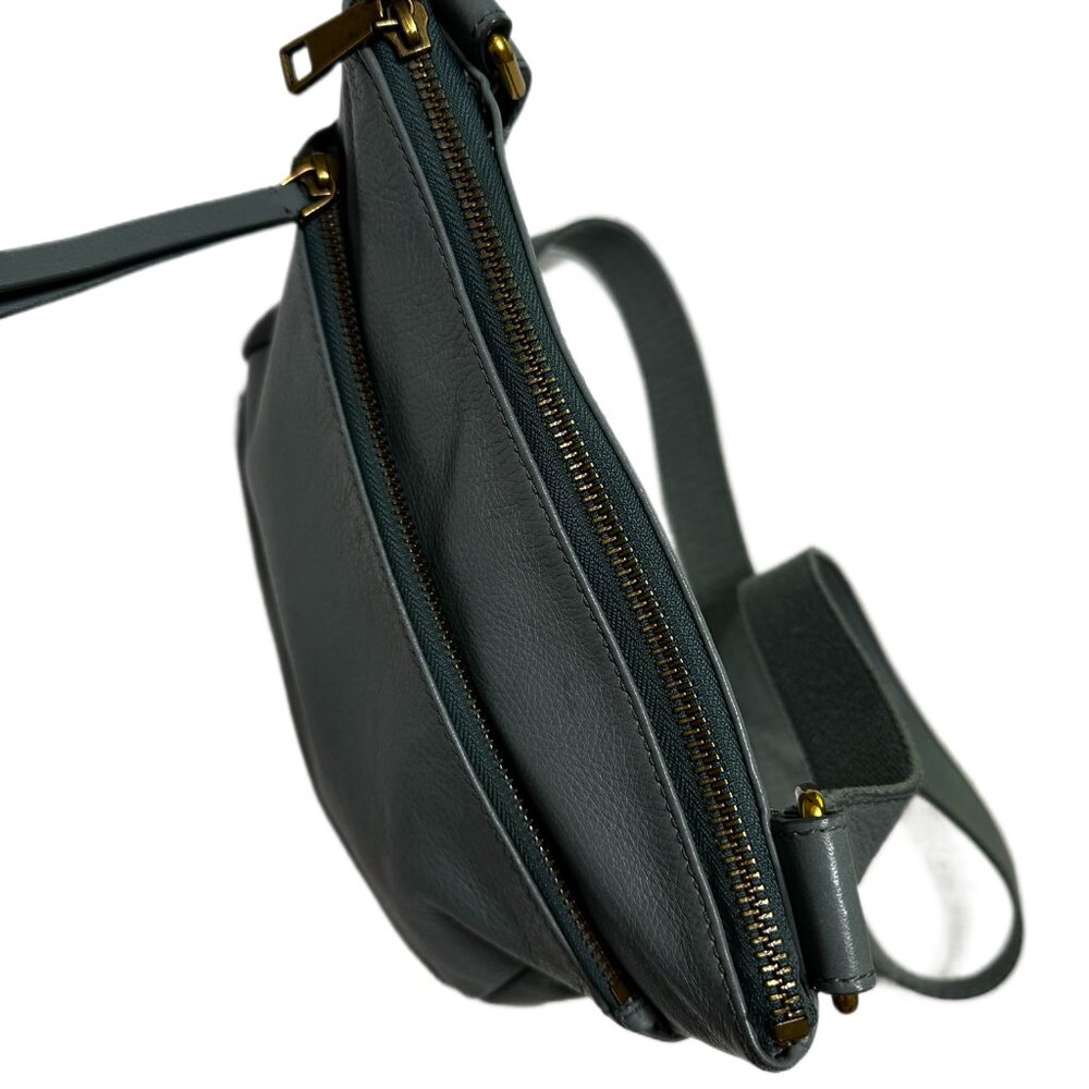 Fossil Explorer Leather Crossbody Bag Teal Blue 11x9x2.5" – Excellent Pre-Owned - Picture 9 of 16